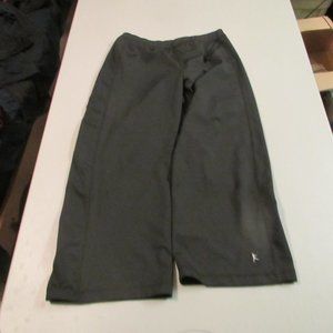 Black Danskins Capris Size Small